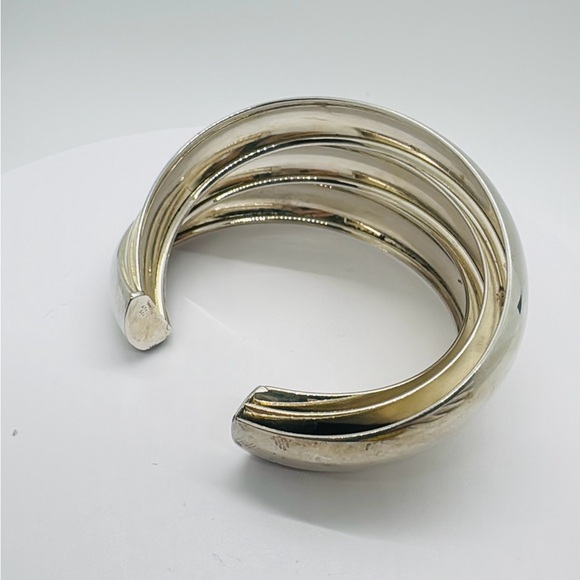 Vintage Sterling silver 925 cuff bracelet signed.​​ - Picture 7 of 9